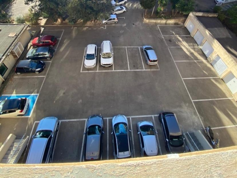 Ajaccio Magnifique T2 37M2 Centre Ville Vue Mer Au Bord De La Plage Neuf 4 Couchages Balcon Parking Prive Ferme Clim Wifi Exteriör bild