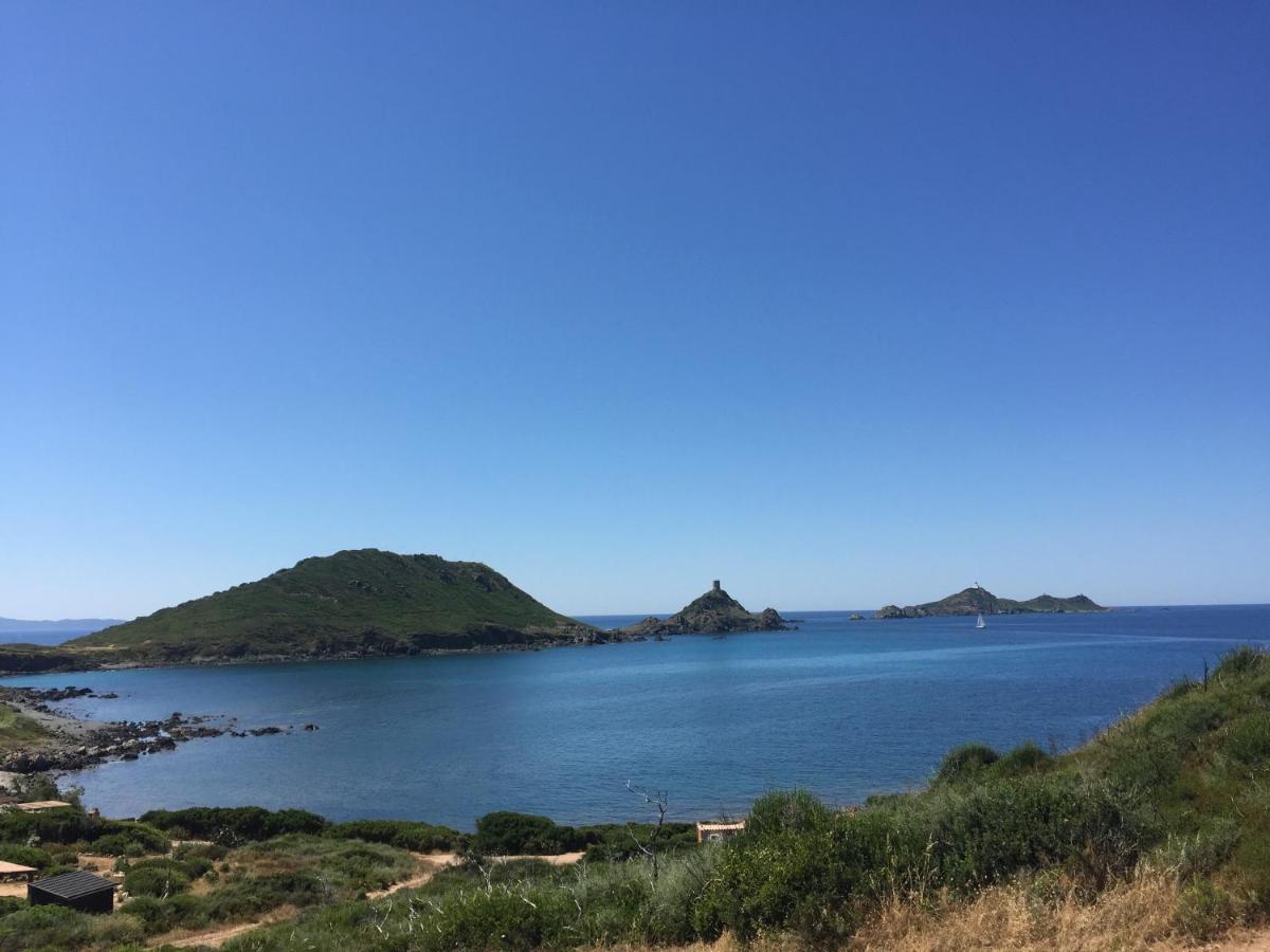 Ajaccio Magnifique T2 37M2 Centre Ville Vue Mer Au Bord De La Plage Neuf 4 Couchages Balcon Parking Prive Ferme Clim Wifi Exteriör bild