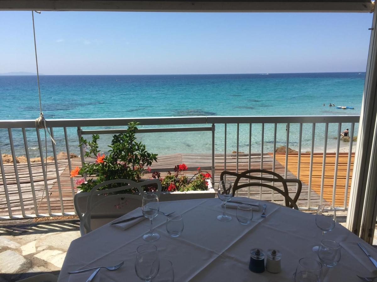 Ajaccio Magnifique T2 37M2 Centre Ville Vue Mer Au Bord De La Plage Neuf 4 Couchages Balcon Parking Prive Ferme Clim Wifi Exteriör bild